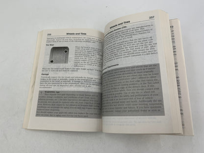 2013 Ford E-Series ESeries Owners Manual Set with Case OEM B01B05011