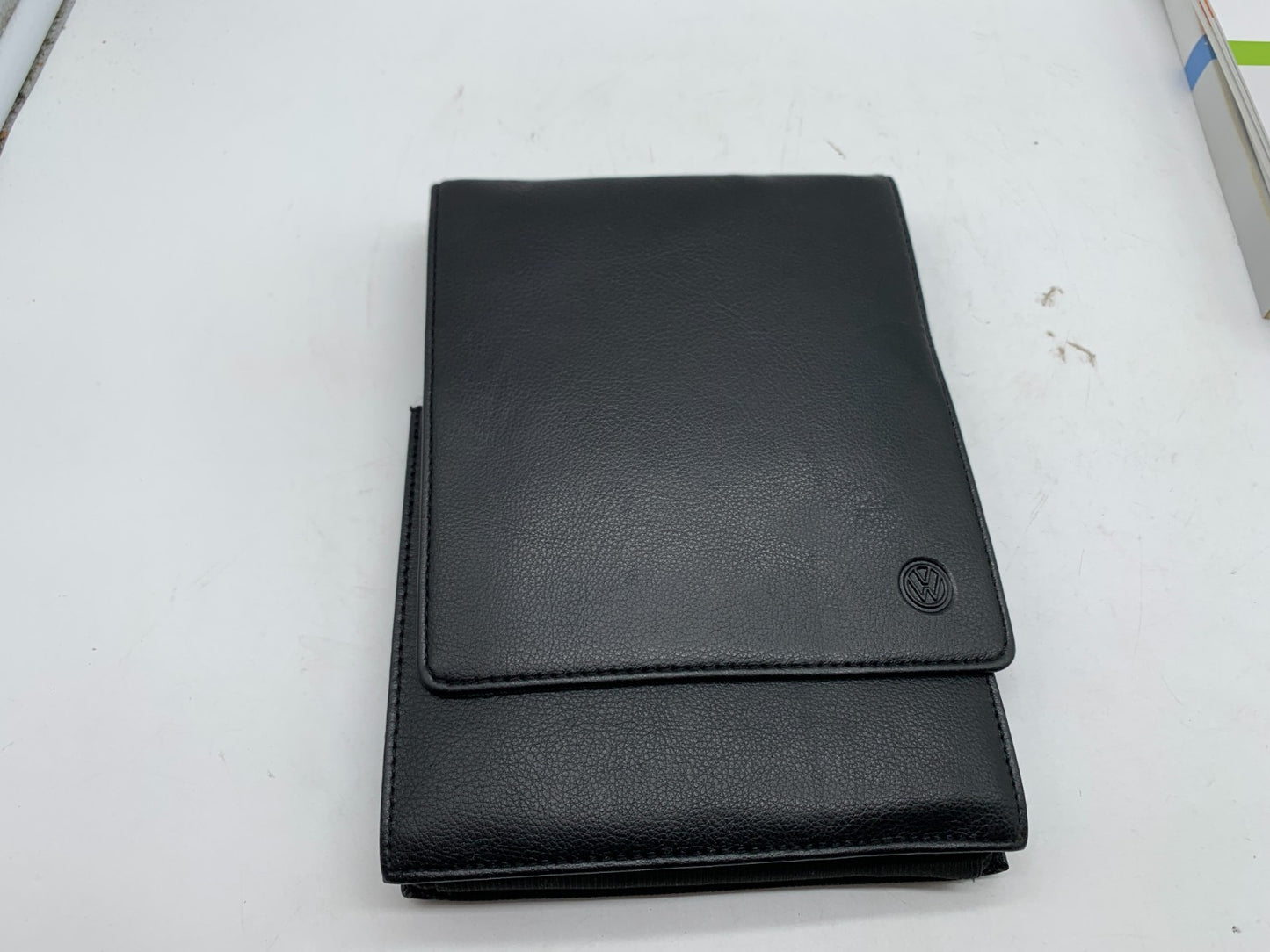 2015 Volkswagen Passat Owners Manual Set with Case OEM D02B09042