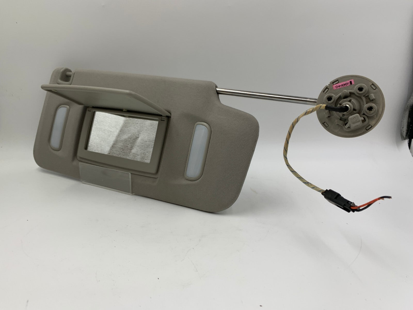 2010-2017 Chevrolet Equinox Passenger Sun Visor Gray Illuminated OEM B01B02043