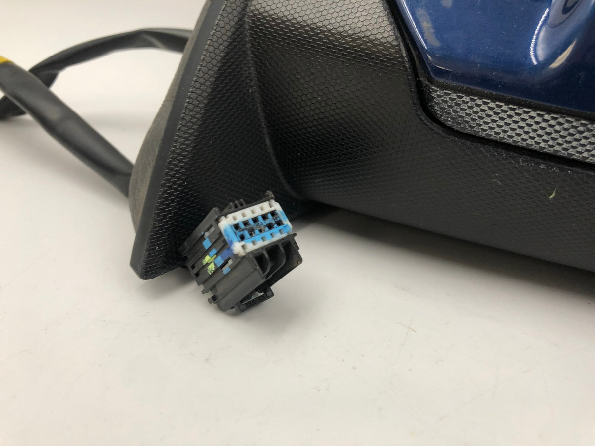 2010-2011 GMC Terrain Driver Side View Power Door Mirror Atlanta Blue 20858719