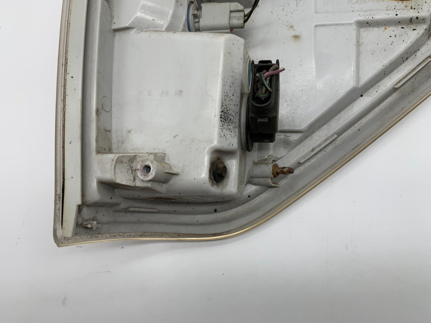 2009-2014 Ford F-150 Driver Side Tail Light Taillight Styleside OEM C03B38026