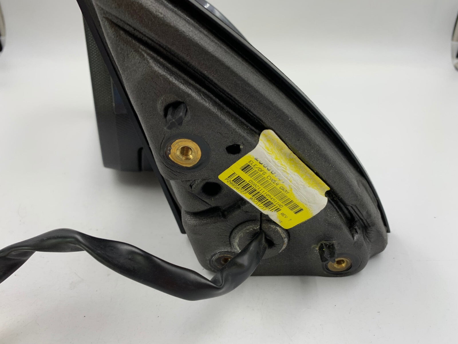 2010-2011 GMC Terrain Driver Side View Power Door Mirror Gray OEM C04B58002