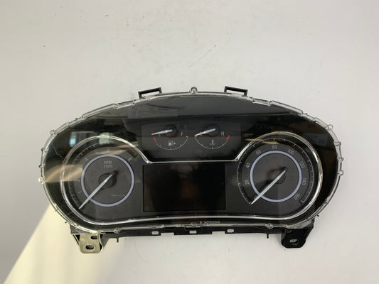 2015 Buick Regal Speedometer Instrument Cluster 29,330 Miles OEM A04B16035