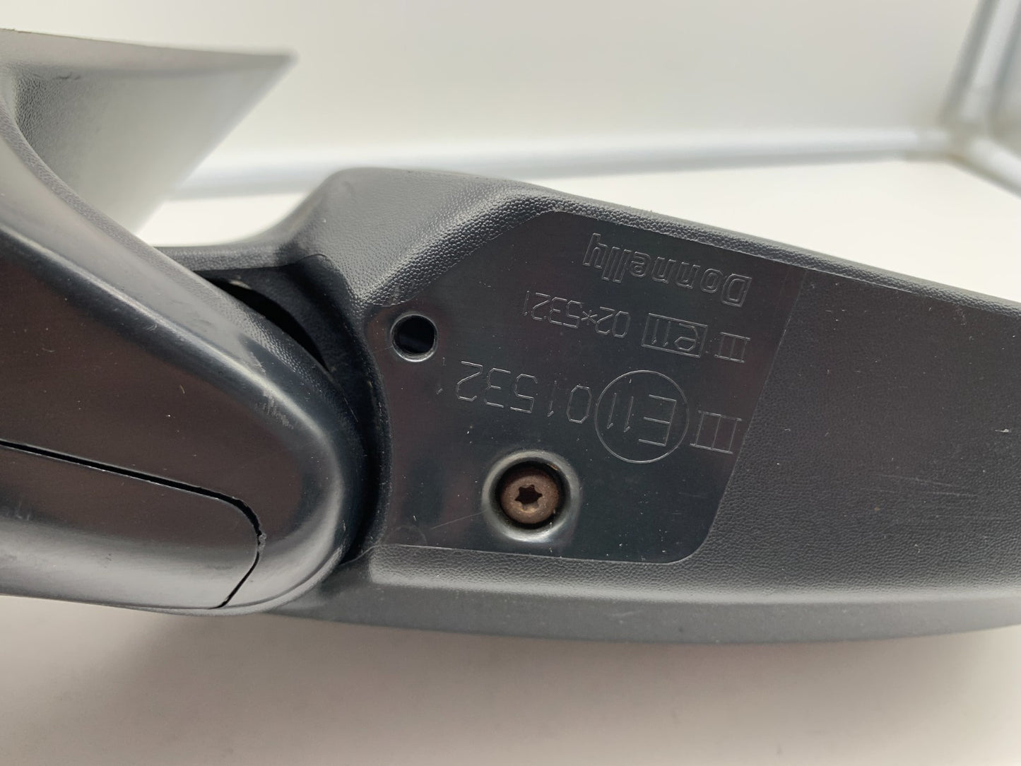 2001-2007 Ford Escape Passenger Side View Power Door Mirror Black OEM C02B11069