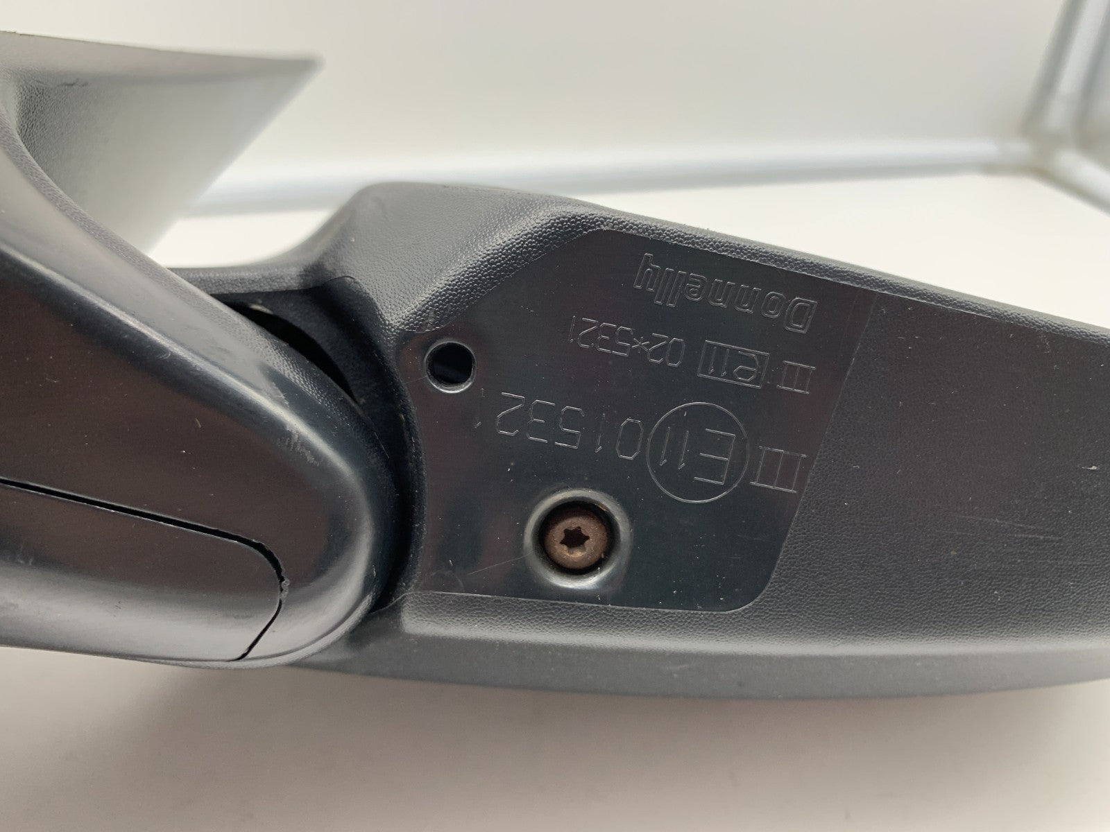 2001-2007 Ford Escape Passenger Side View Power Door Mirror Black OEM C02B11069