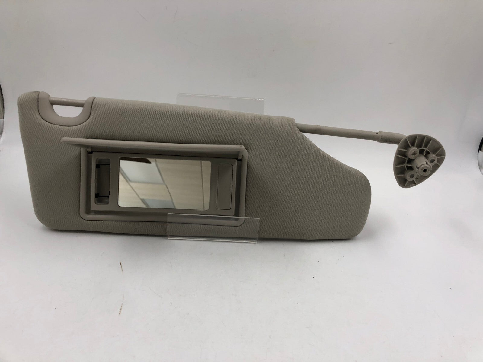 2010-2011 Chevrolet HHR Passenger Sun Visor Gray Illumination OEM D03B53059