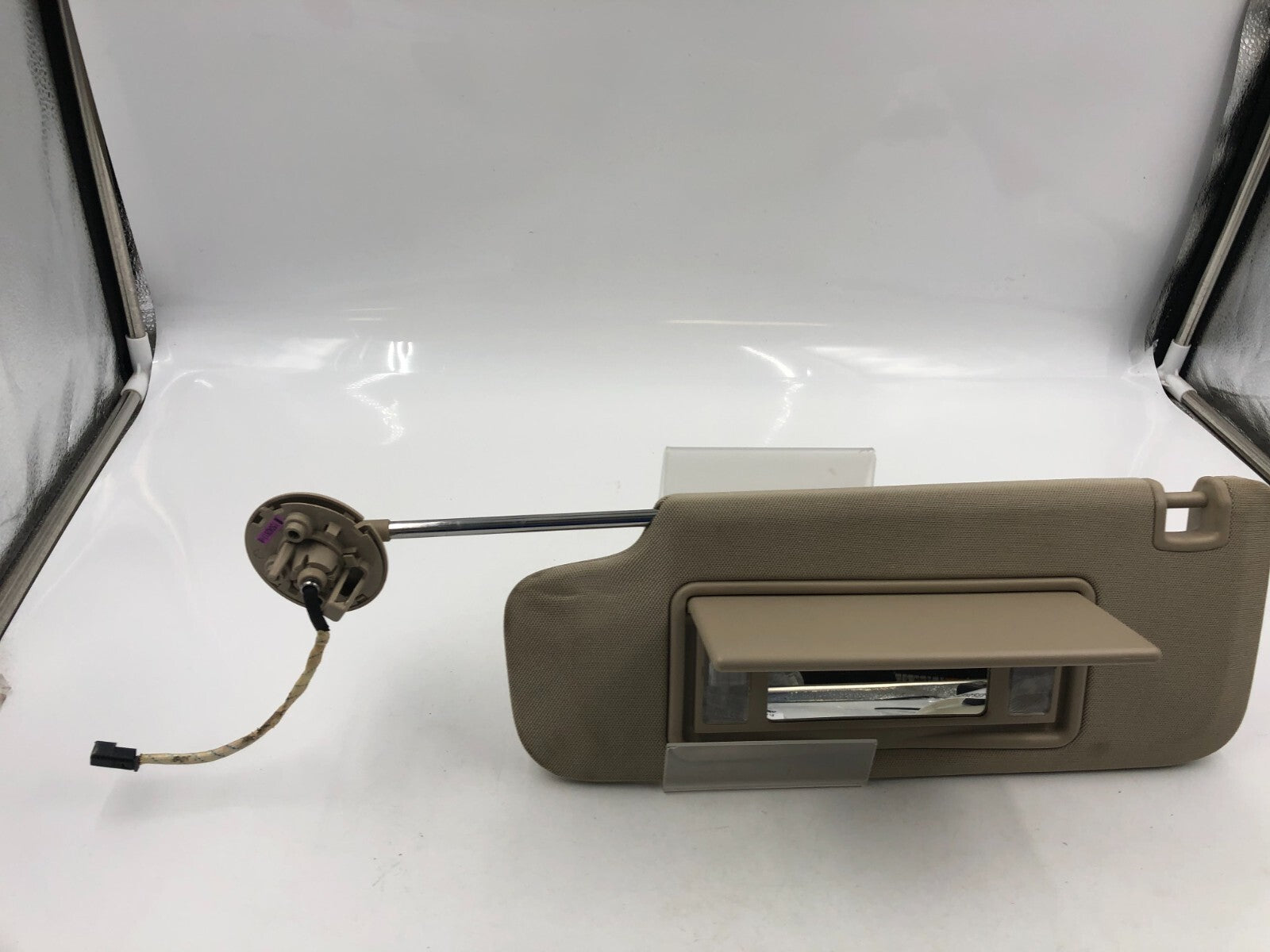 2014-2019 Cadillac CTS Driver Sun Visor Beige Illuminated OEM A04B25060