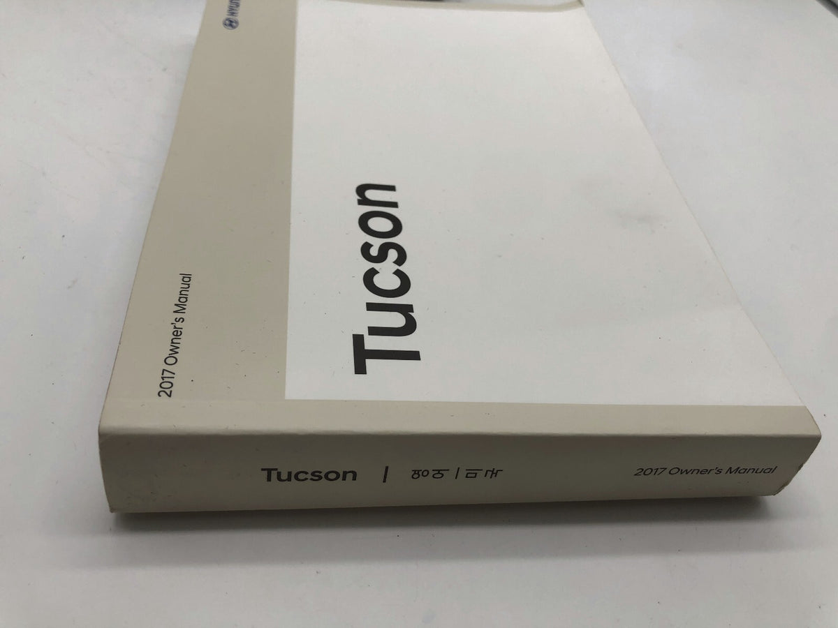 2017 Hyundai Tucson Owners Manual Set with Case OEM R01B20013