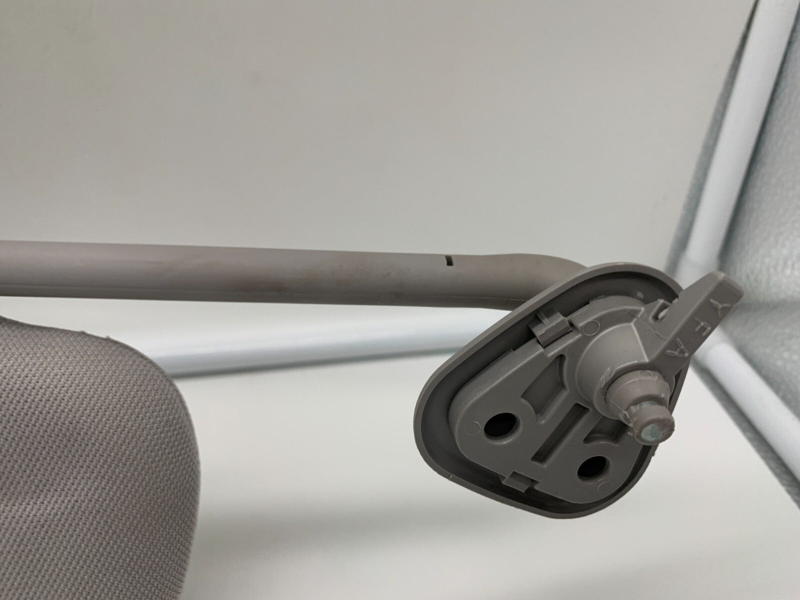 2011-2015 Hyundai Sonata Passenger Sun Visor Sunvisor Gray OEM E02B69007