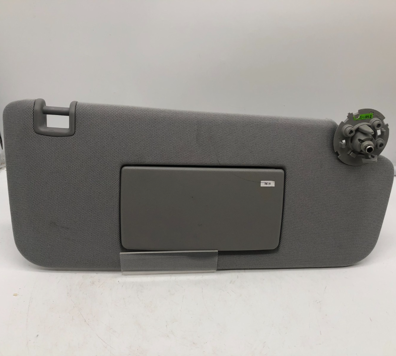 2017-2022 Chevrolet Trax Passenger Sun Visor Gray OEM A01B08058