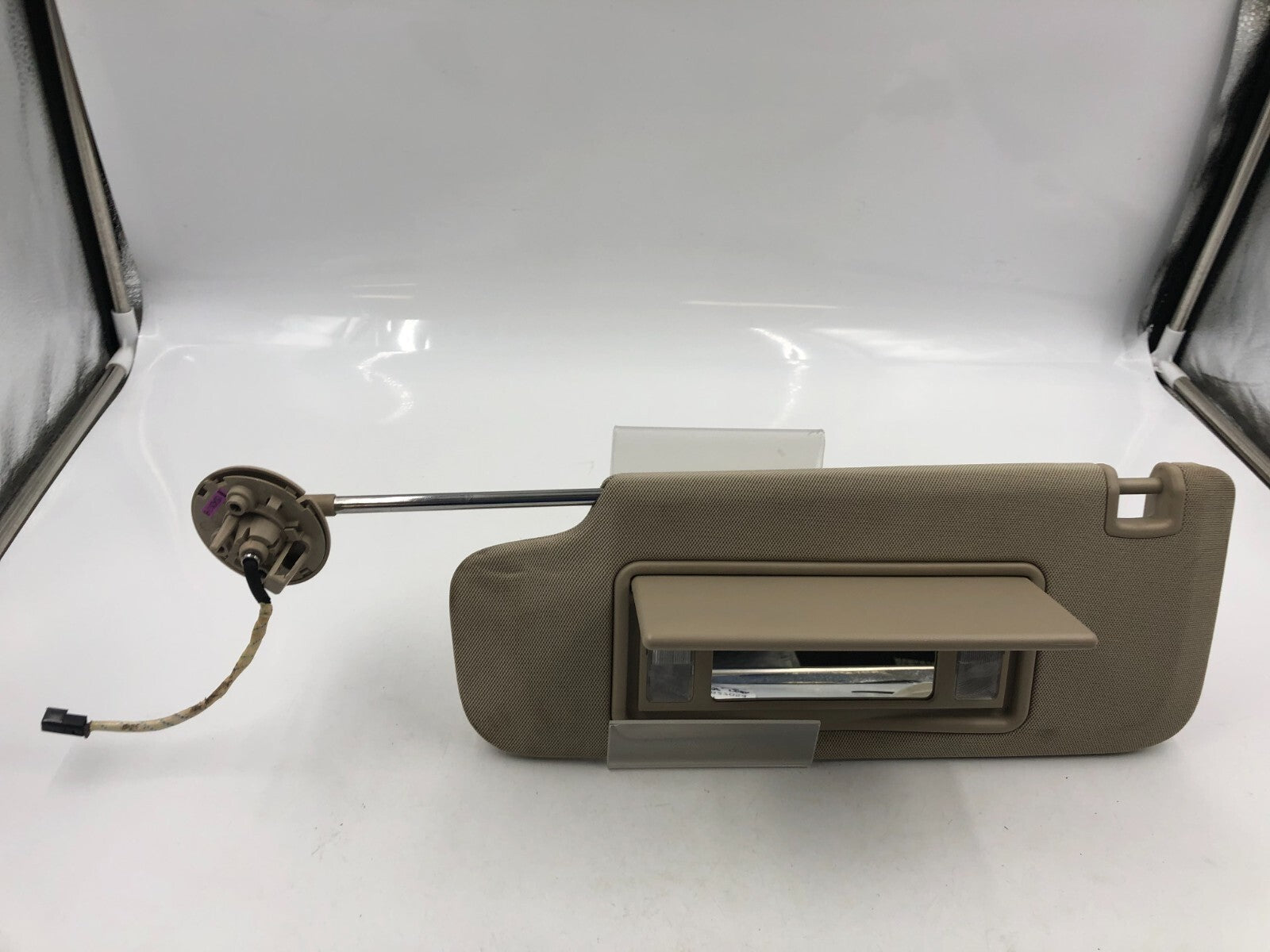 2014-2019 Cadillac CTS Driver Sun Visor Beige Illuminated OEM A04B25060