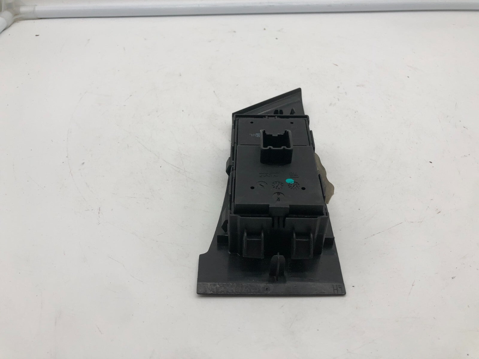 2015-2017 Buick Verano Master Power Window Switch OEM C02B53058