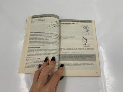 2004 Ford Taurus Owners Manual with Case OEM D04B33084