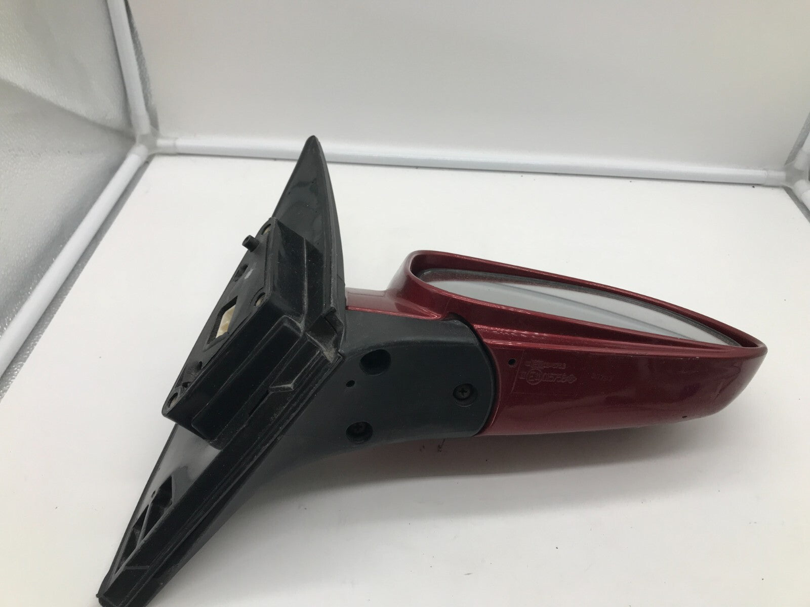 2004-2008 Suzuki Forenza Passenger Side View Power Door Mirror Red OEM C02B49019