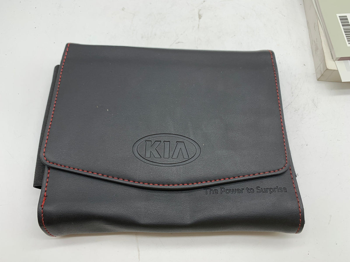 2018 Kia Stinger Owners Manual Set with Case OEM R01B01014