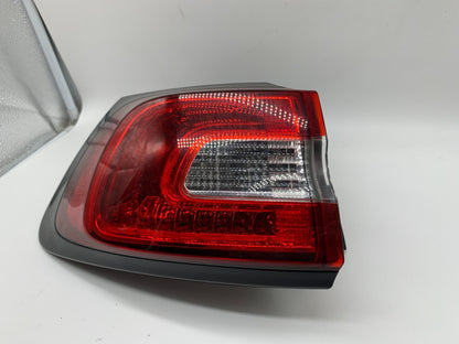 2014-2018 Jeep Cherokee Driver Side Tail Light Taillight OEM B03B53033
