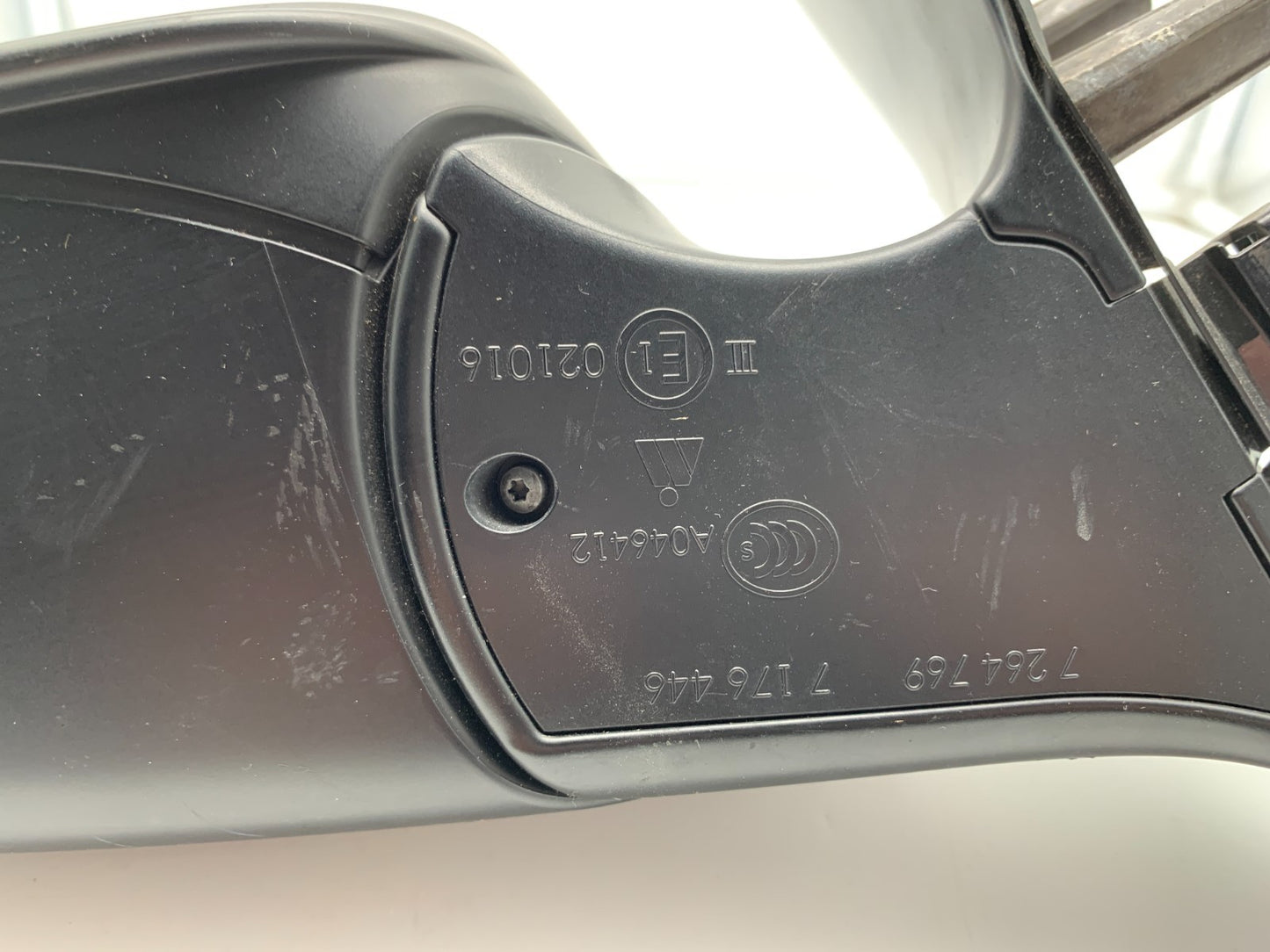 2011-2012 BMW 740i Driver Side View Power Door Mirror Black OEM C04B62022