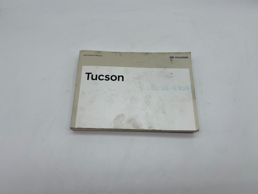 2017 Hyundai Tucson Owners Manual OEM B01B23011