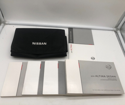 2019 Nissan Altima Owners Manual Set with Case OEM A03B01084
