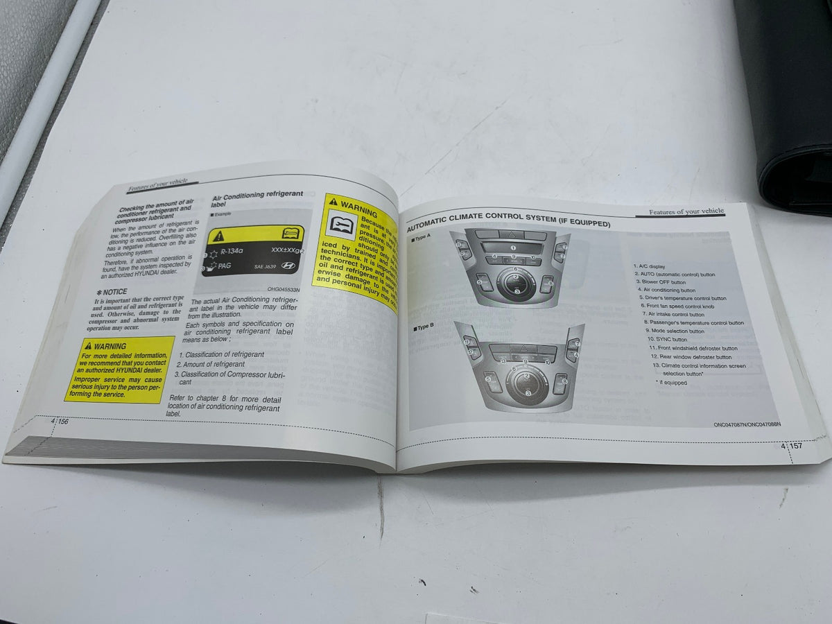 2017 Hyundai Santa Fe Sport Owners Manual Set with Case OEM R01B13014