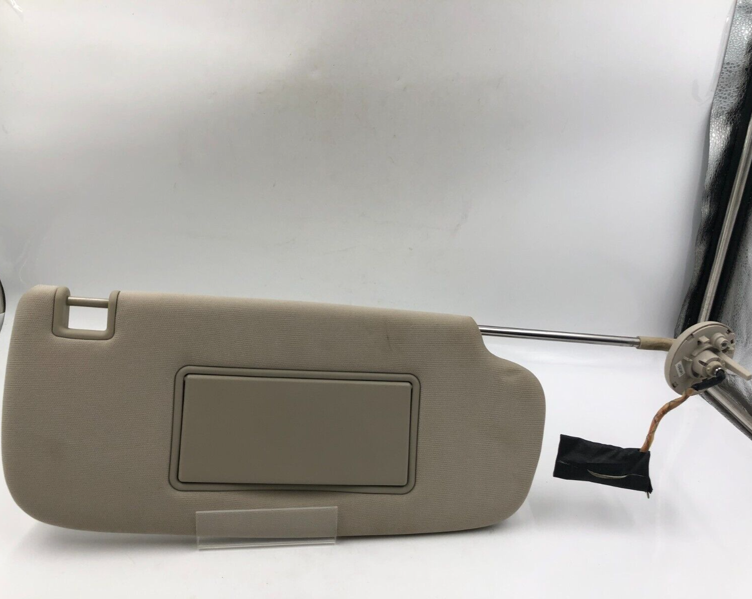 2011-2013 Jeep Grand Cherokee Passenger Sun Visor Gray Illuminated OEM C03B67012