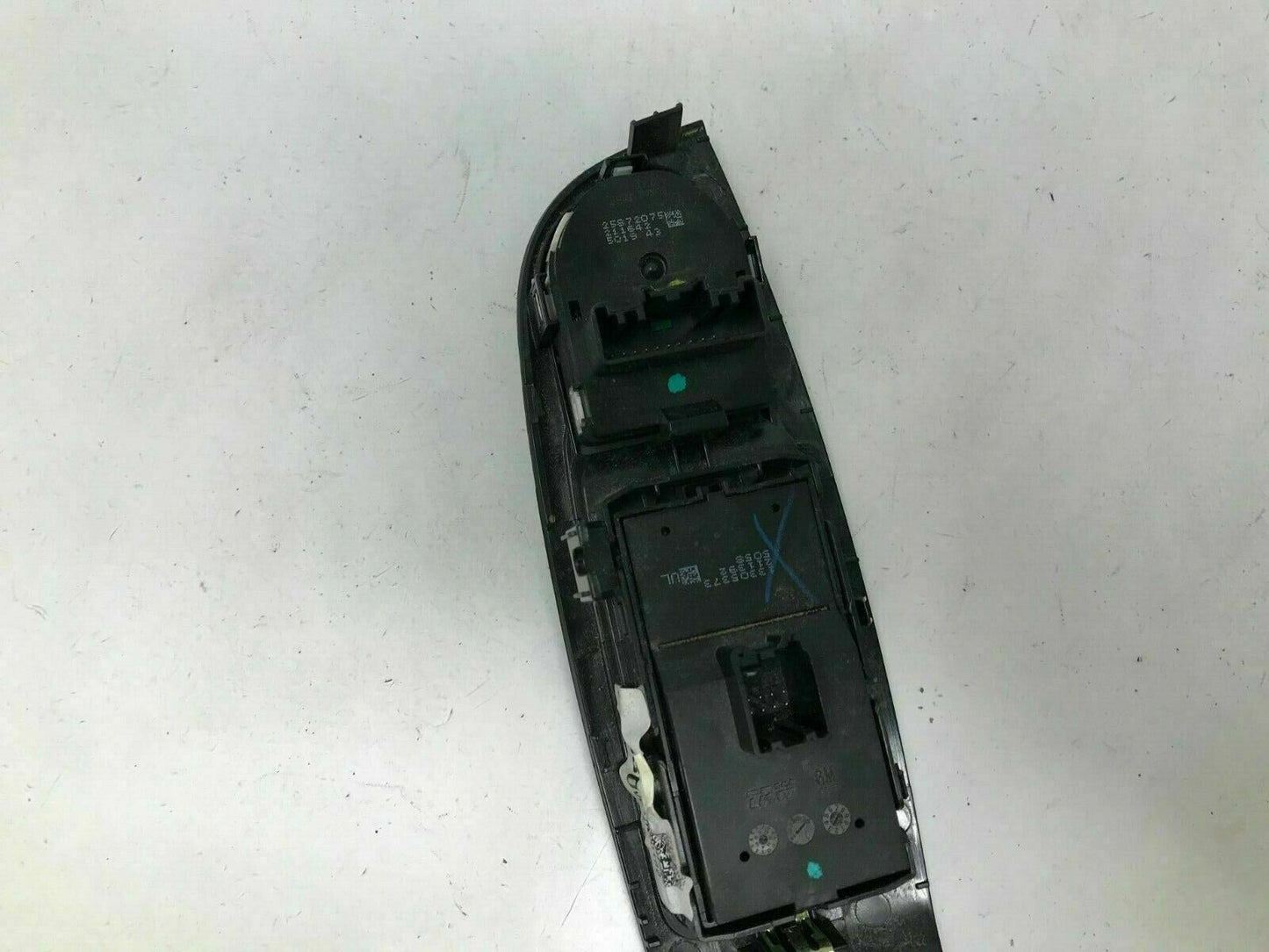 2013-2016 Chevy Malibu Master Power Window Switch OEM C02B40018