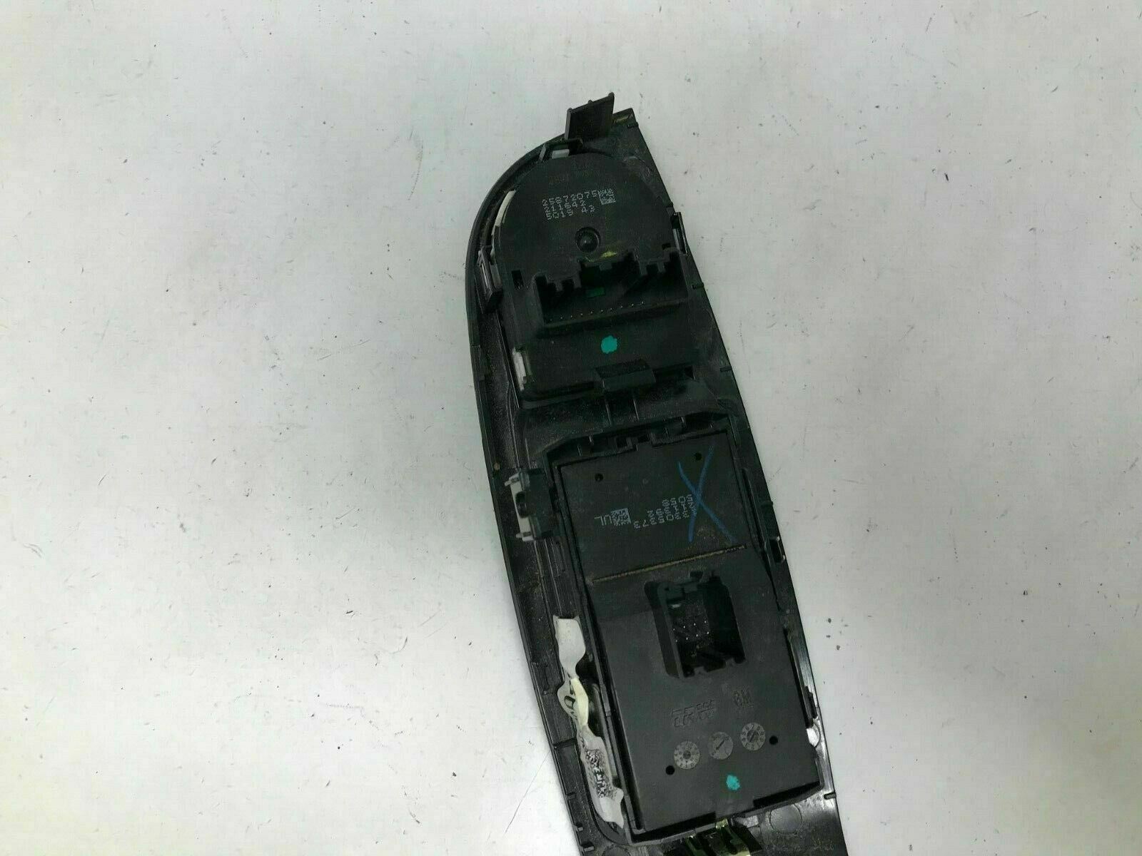 2013-2016 Chevy Malibu Master Power Window Switch OEM C02B40018