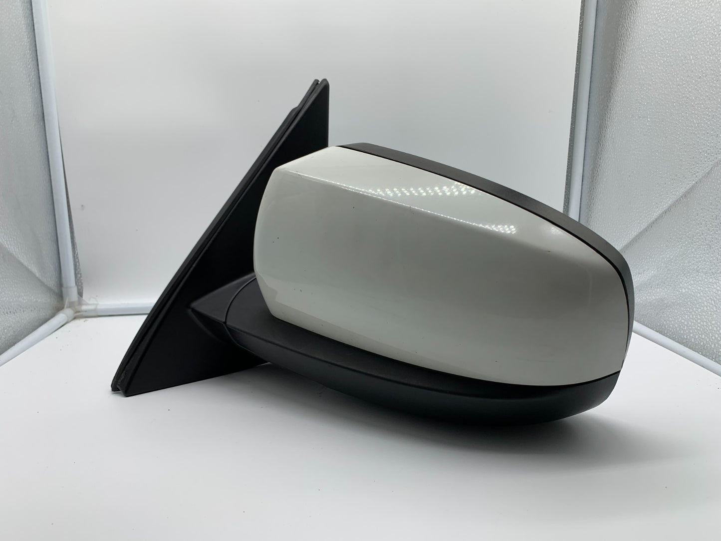 2011-2013 BMW X5 Driver Side View Power Door Mirror White OEM B03B24003