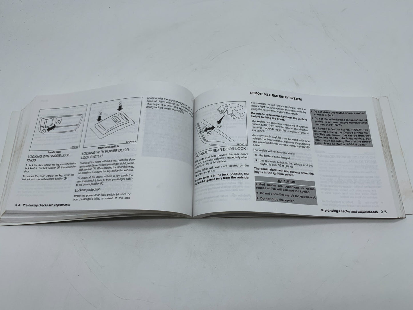 2005 Nissan Maxima Owners Manual with Case OEM C03B66005
