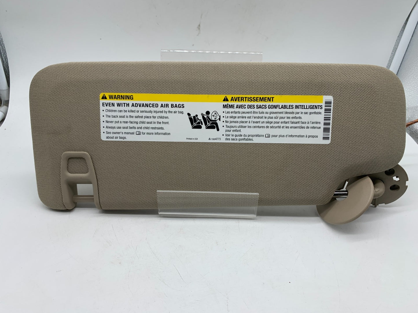 2021-2022 Buick Envision Passenger Sun Visor Beige Illuminated OEM D03B02002