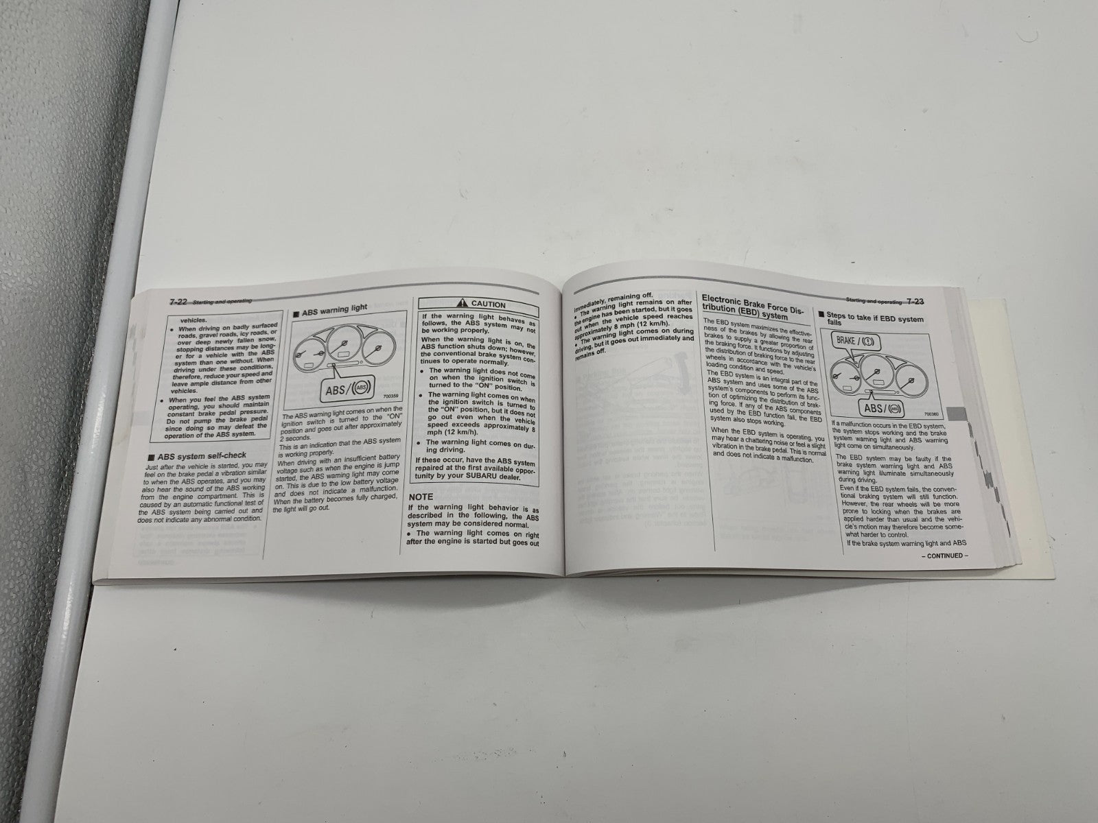 2007 Subaru Impreza Owners Manual with Case OEM