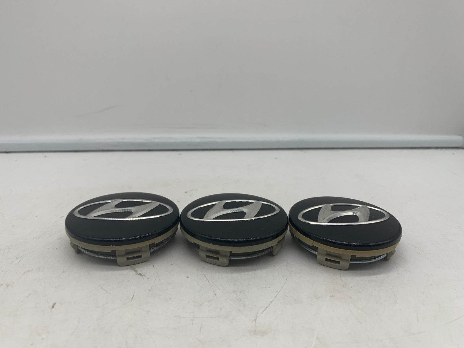 Hyundai Wheel Center Cap Set of 3 Black 2-1/4 inch OEM 52960-3K210