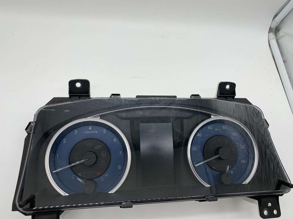 2015-2017 Toyota Camry Speedometer Cluster 39818 Miles OEM A02B25005