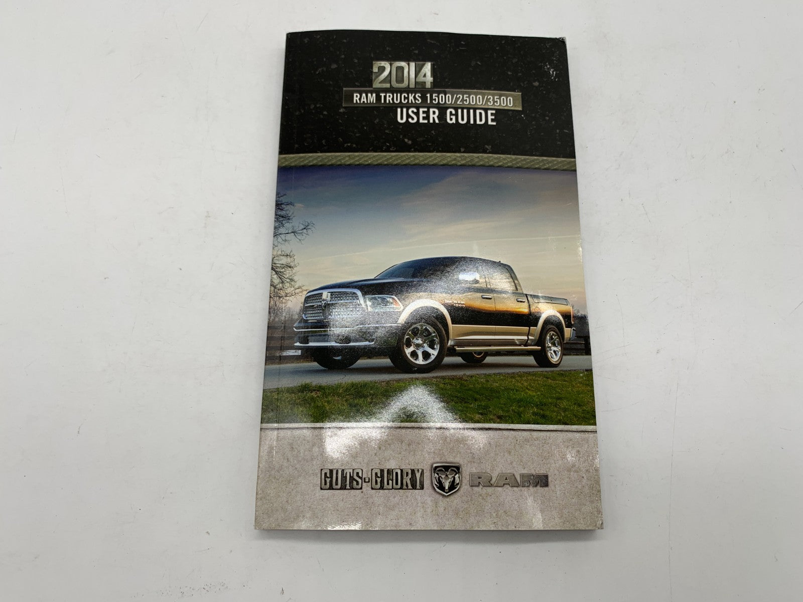 2014 Ram 1500 2500 3500 Owners Manual Set with Case OEM