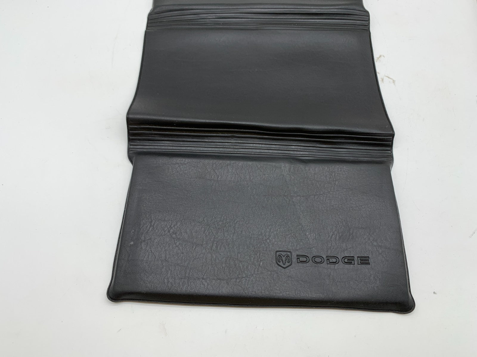 2006 Dodge Dakota Owners Manual Set with Case OEM C02B07011