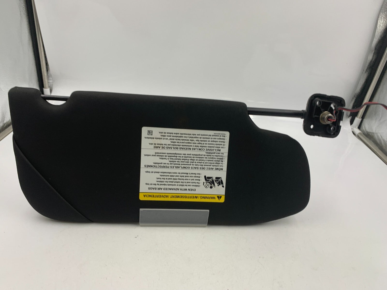 2013-2018 Ford Taurus Driver Sun Visor Sunvisor Black Illuminated OEM D01B30083