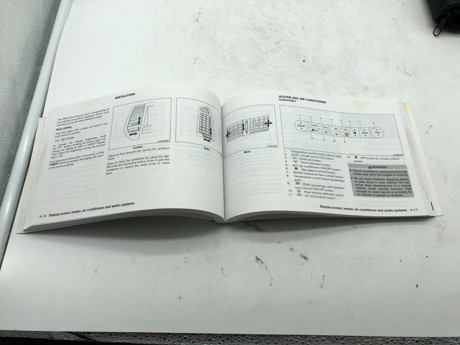 2005 Nissan Maxima Owners Manual Set with Case OEM A02B42008