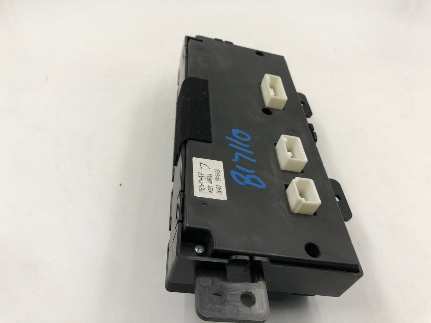 2010-2015 Mazda CX-9 AC Heater Climate Control Unit OEM D03B35050