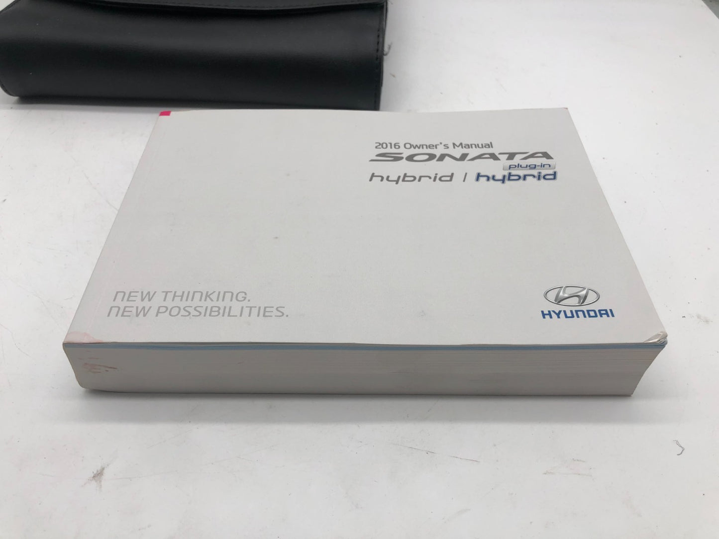 2016 Hyundai Sonata Owners Manual with Case OEM R01B08020