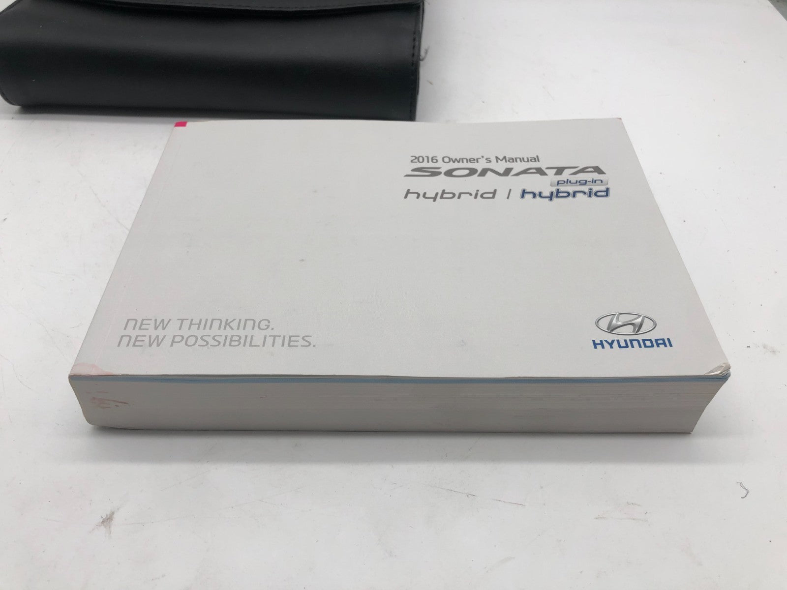 2016 Hyundai Sonata Owners Manual with Case OEM R01B08020