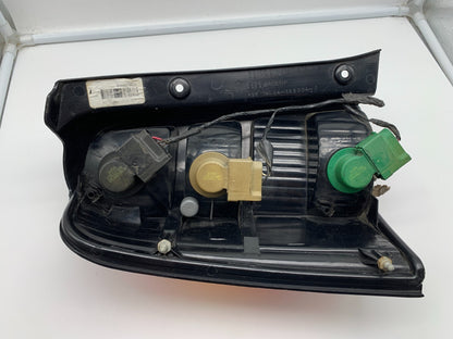 2001-2007 Ford Escape Passenger Side Tail Light Taillight OEM E02B36002