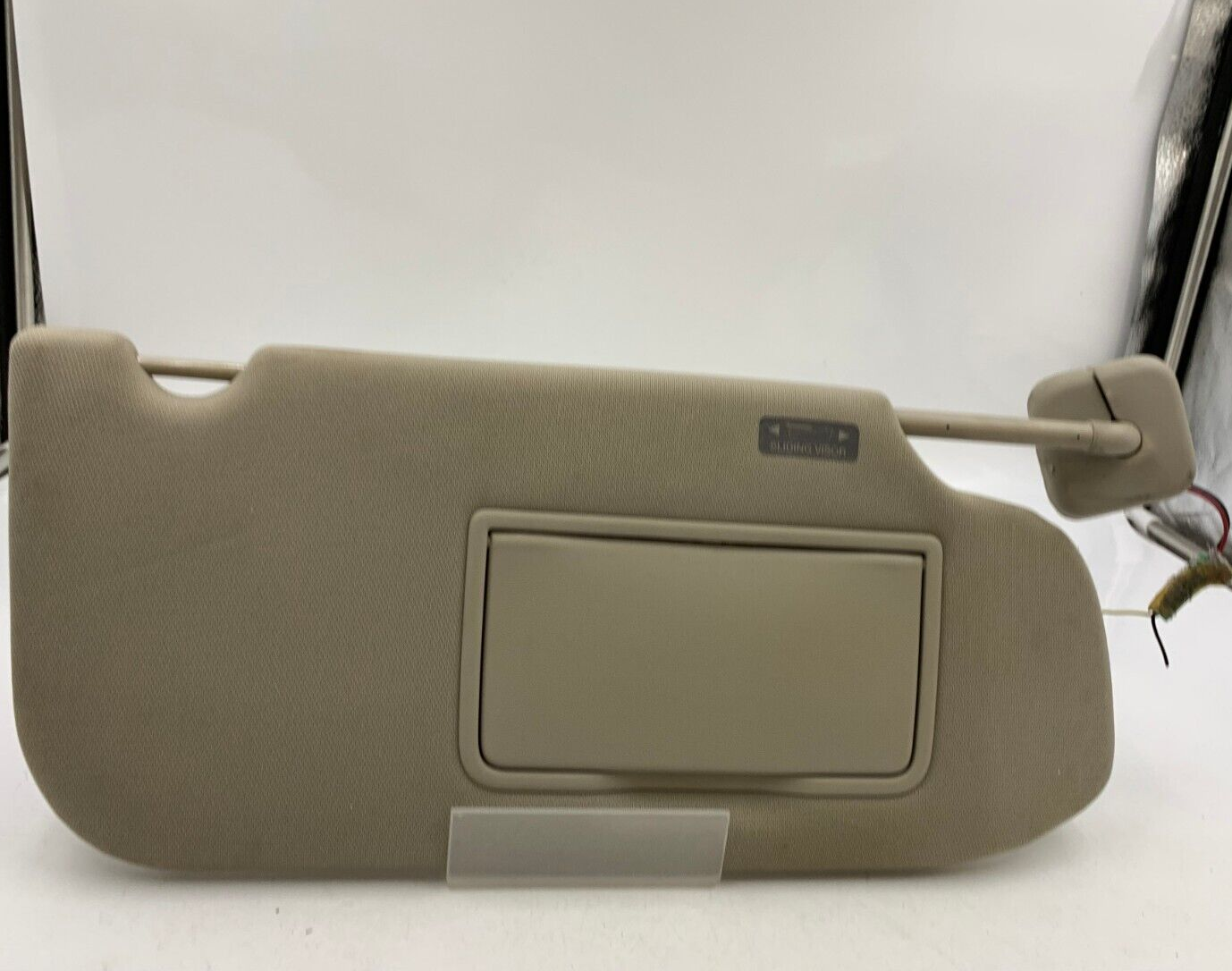 2010-2012 Lincoln MKT Passenger Sun Visor Beige illuminated OEM B01B02004