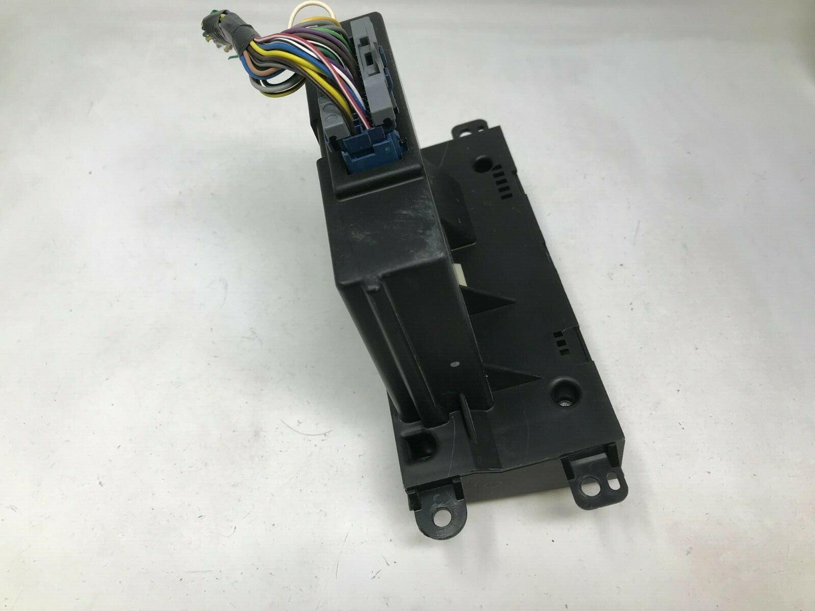2005-2006 Cadillac CTS AC Heater Climate Control Unit OEM D02B55007