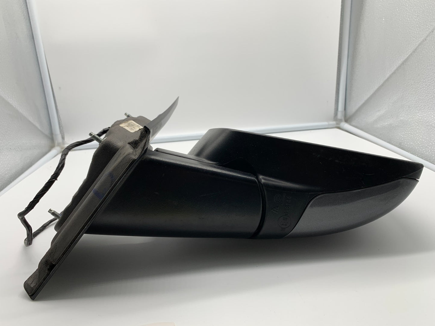 2011-2015 Dodge Journey Passenger Side View Power Door Mirror Gray OEM B04B39028