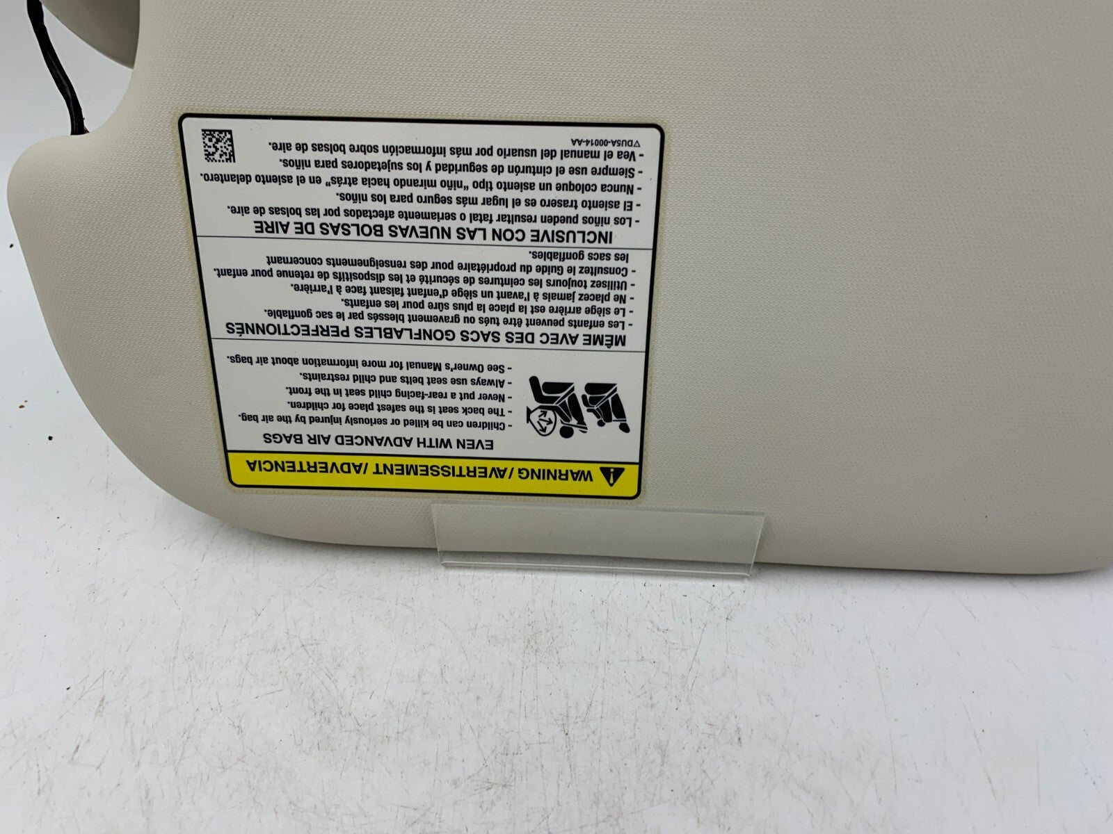 2013-2019 Ford Escape Passenger Sun Visor Ivory Illuminated OEM B03B56033