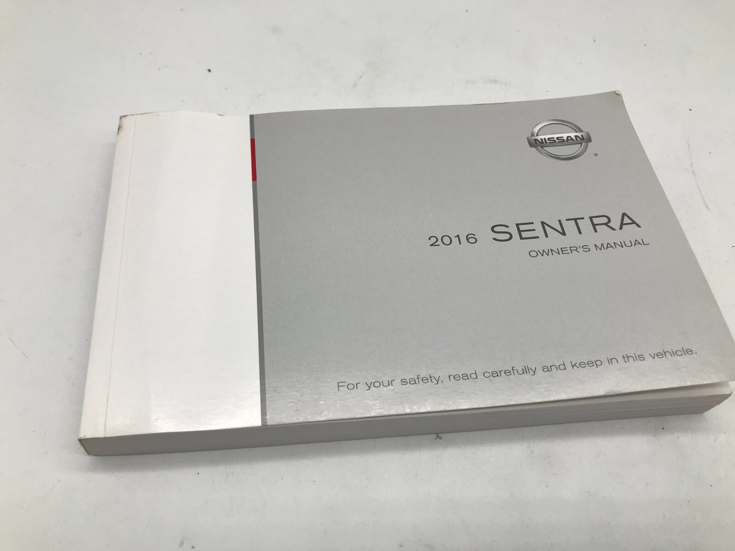 2016 Nissan Sentra Owners Manual OEM E01B57009