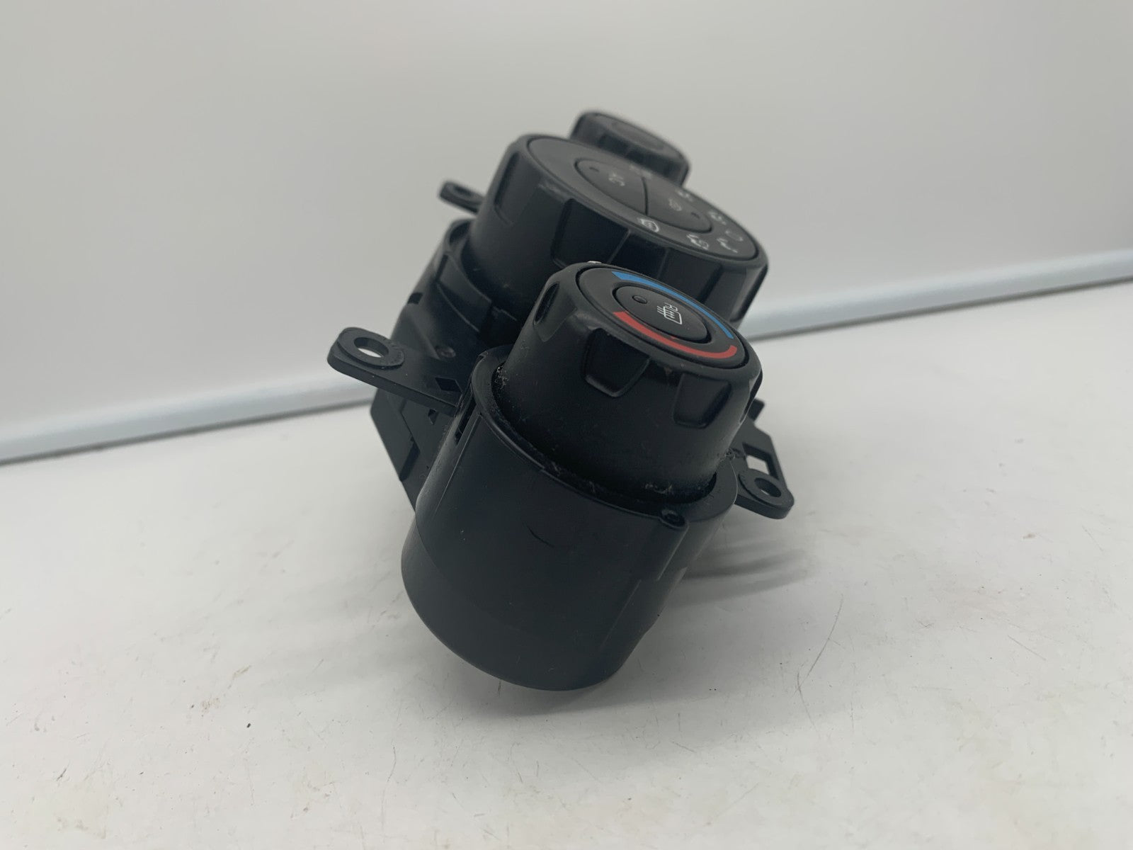 2014 Ford Fiesta Climate Control AC Heater Unit OEM