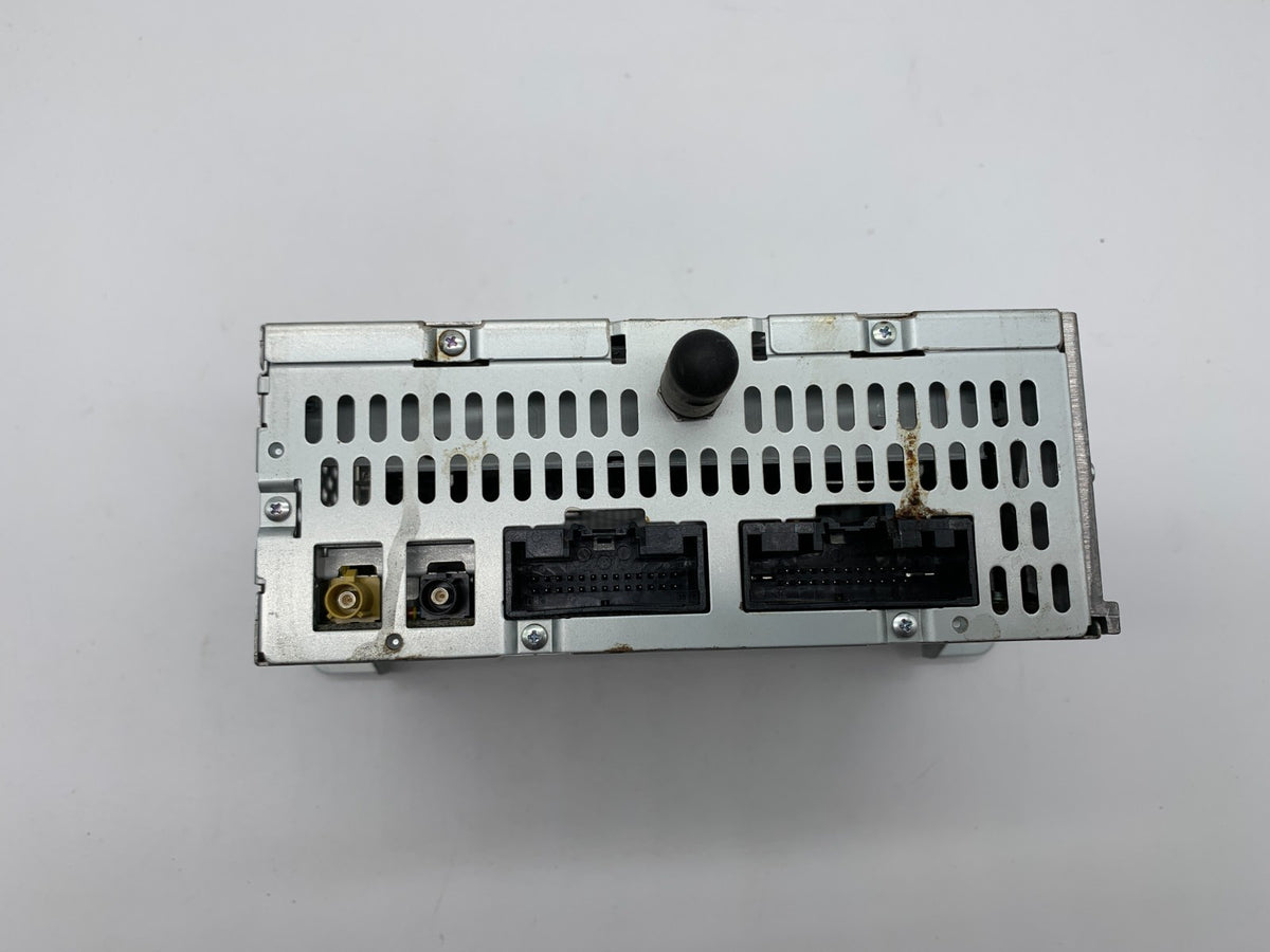 2011 Ford Explorer AM FM CD Player Radio Receiver OEM A01B30091