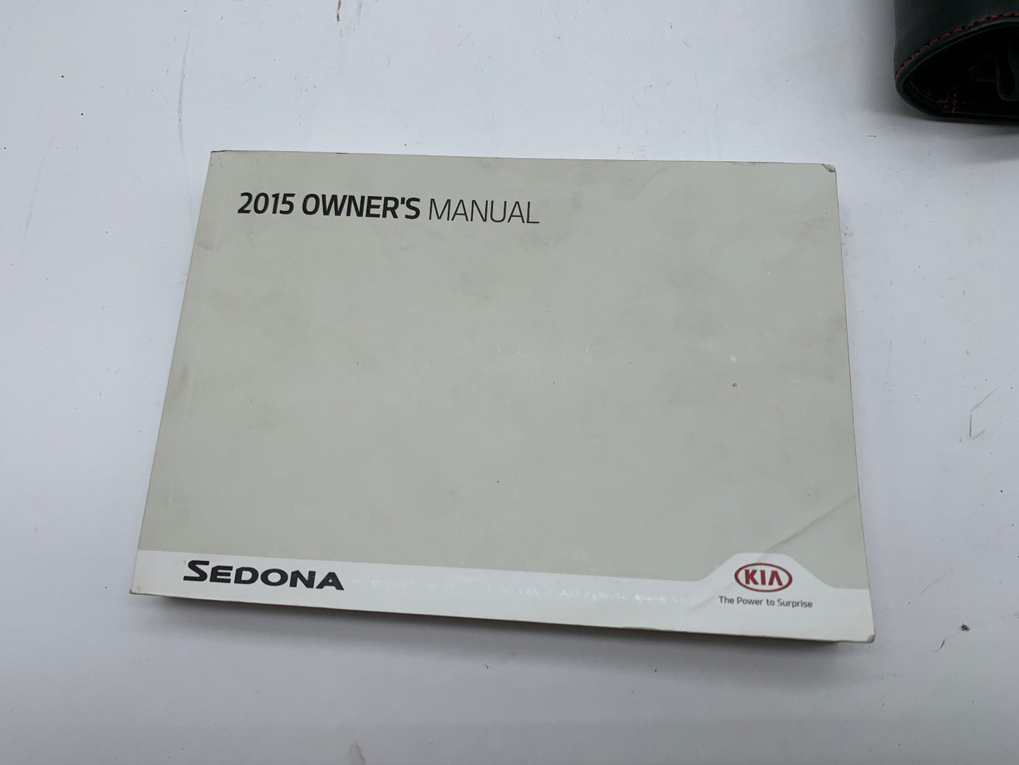 2015 Kia Sedona Owners Manual Set with Case OEM D03B38001