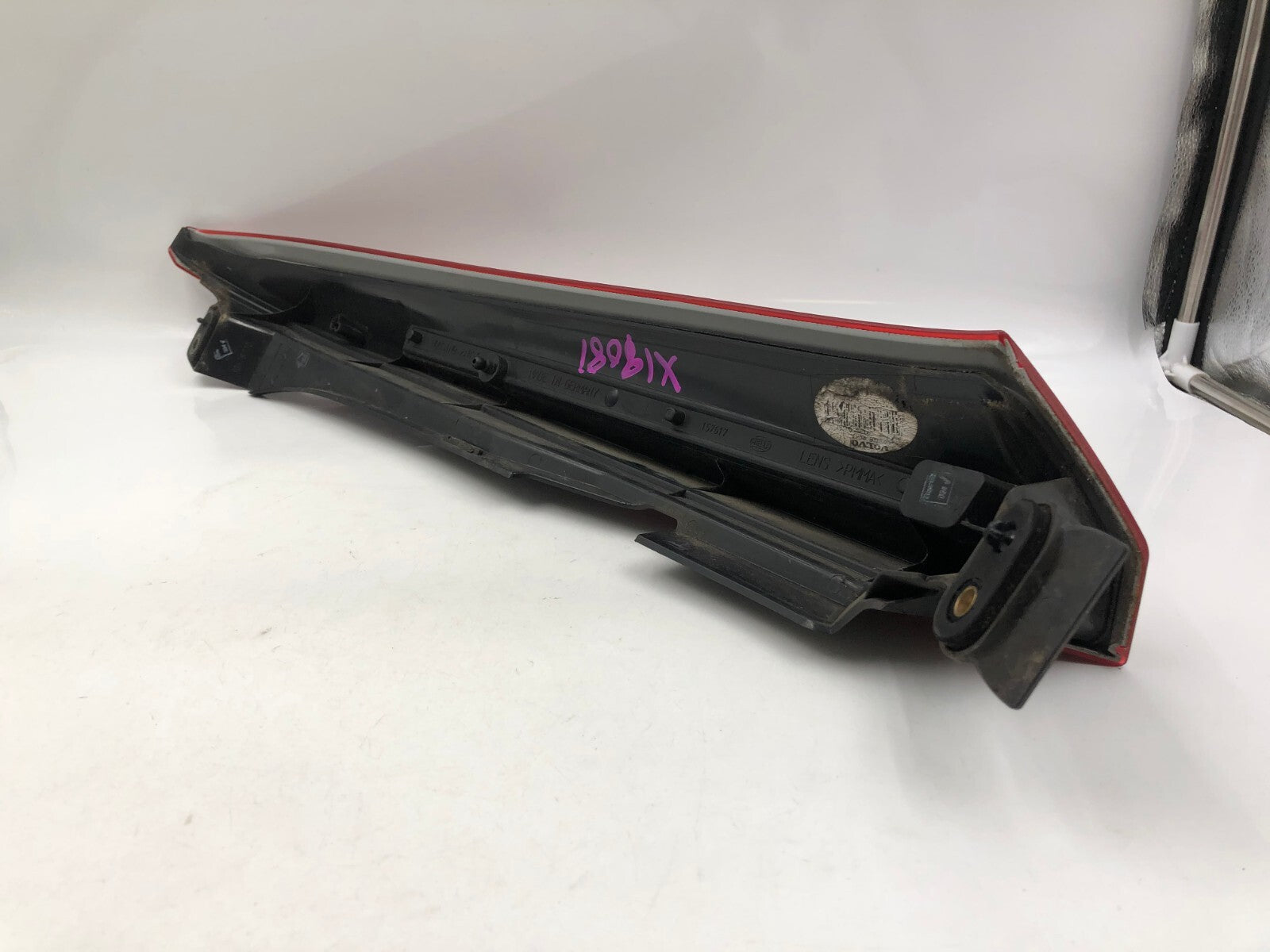 2003-2006 Volvo XC90 Driver Side Upper Tail Light Taillight OEM F01B70001